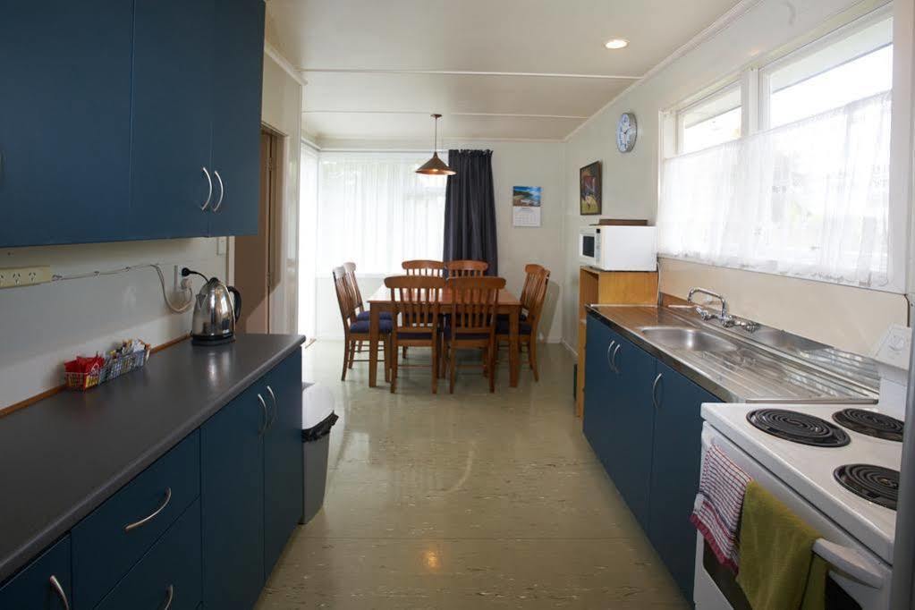 Accommodation Fiordland -The Three Bedroom House At 226A Milford Road Te Anau Extérieur photo